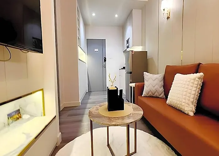 Chatuchak Modern